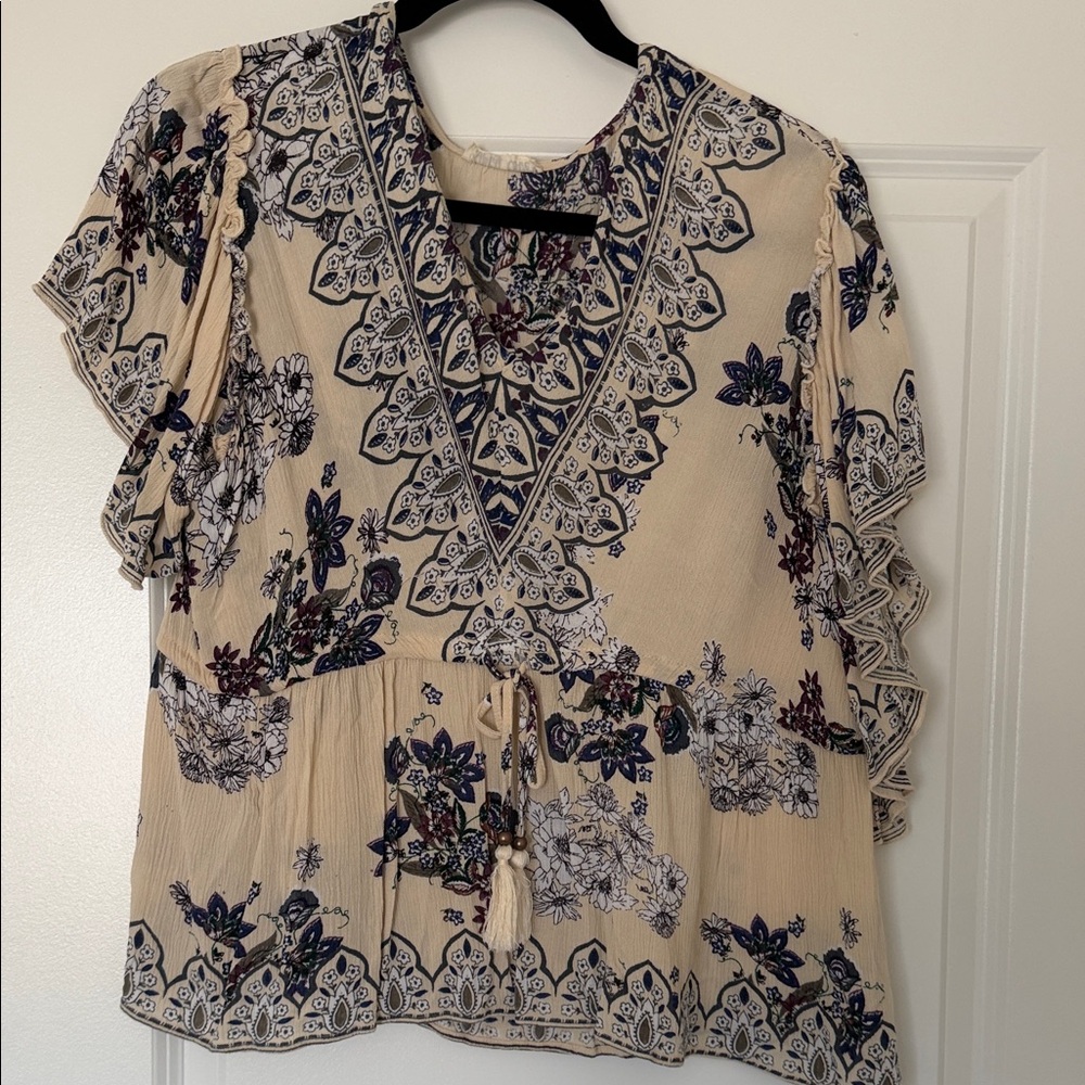 Gypsy Love Bohemian Tassel Tie Floral Blouse - Cream/Navy